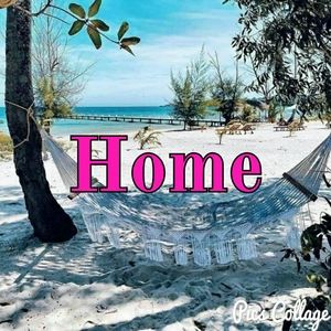 Cookbooks, curtains, decor, silverware